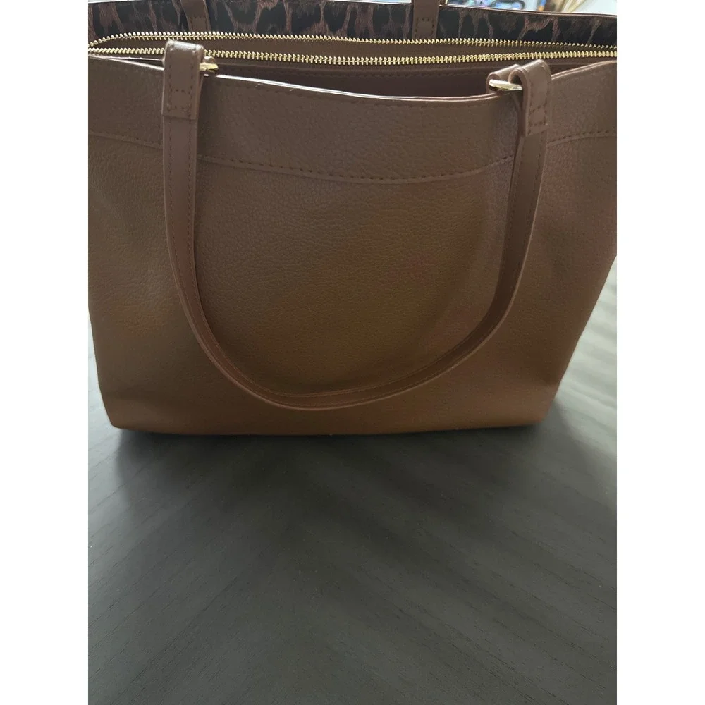 Steve‎ Madden Cognac Brown Pebbled Tote Bag Leopard Print Lining Embossed Logo